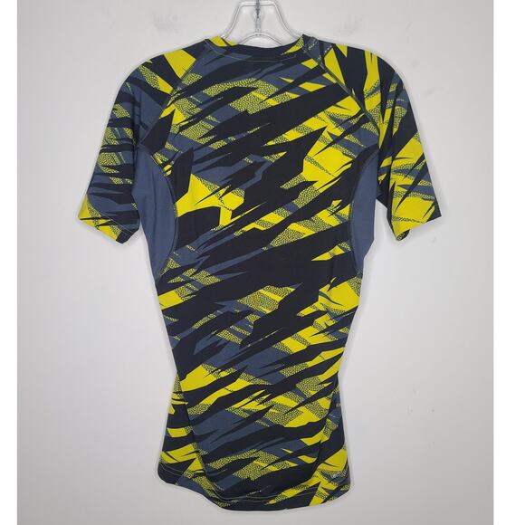 Adidas yellow black short sleeve rashguard baselayer shirt - small - Picture 3 of 4